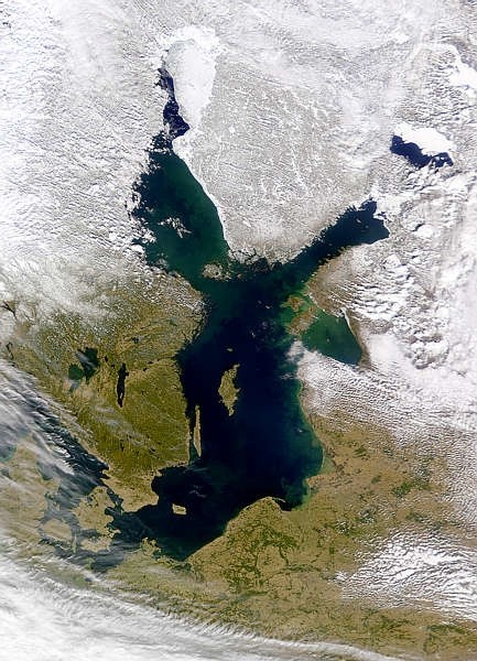 Балтийское море . Вид из космоса.