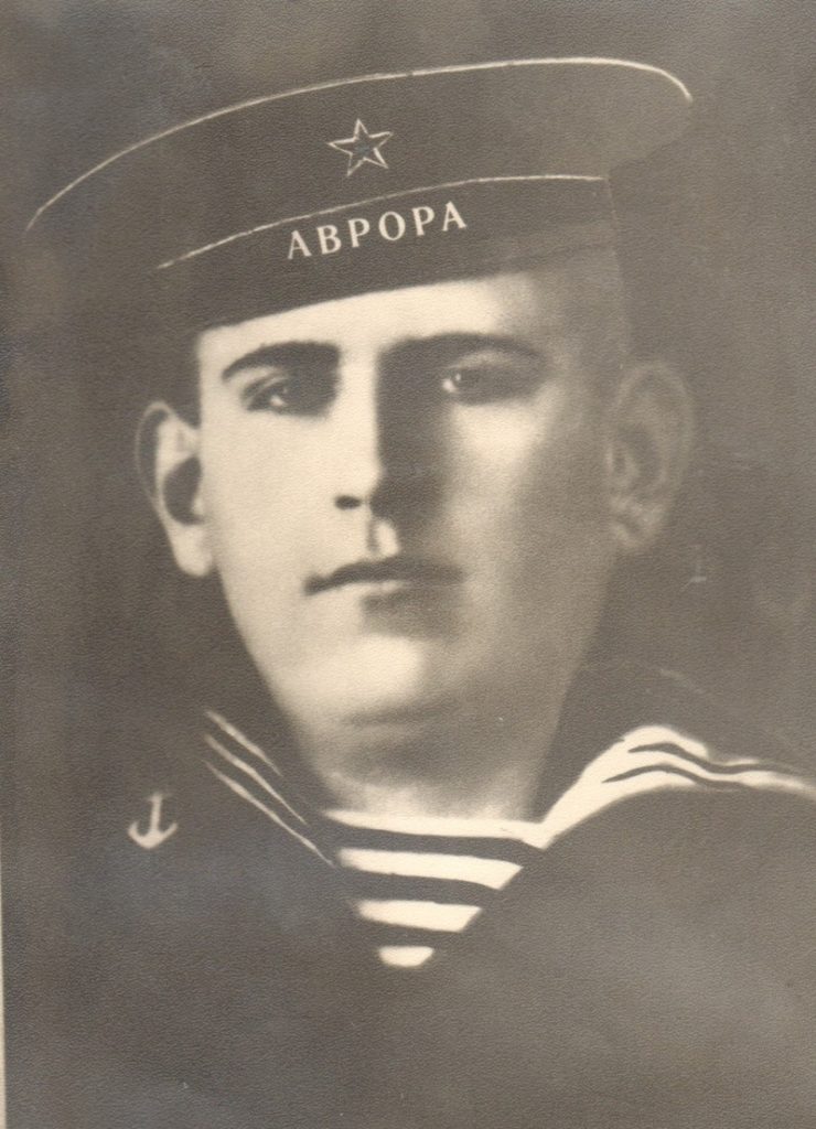 Николай Кострюков, крейсер "Аврора"