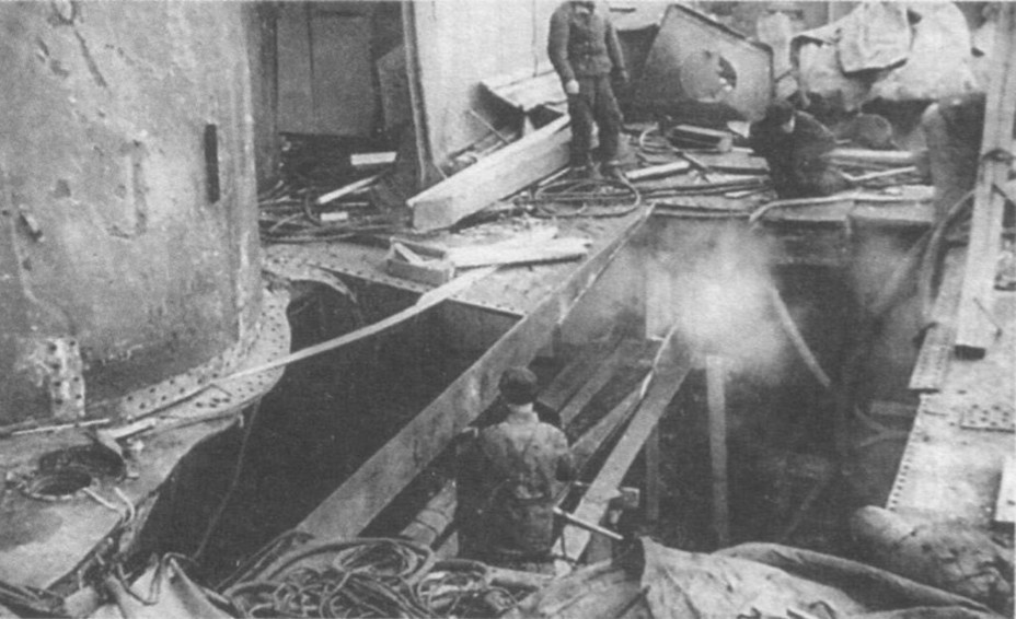 Бомбардировка «Марата» в Кронштадте 16 сентября 1941 г.